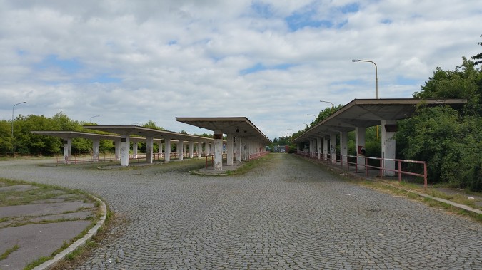 Lease of former bus station